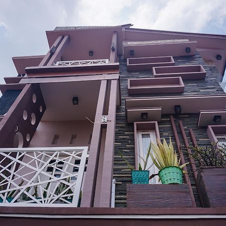 Gigafa Homestay Probolinggo Εξωτερικό φωτογραφία