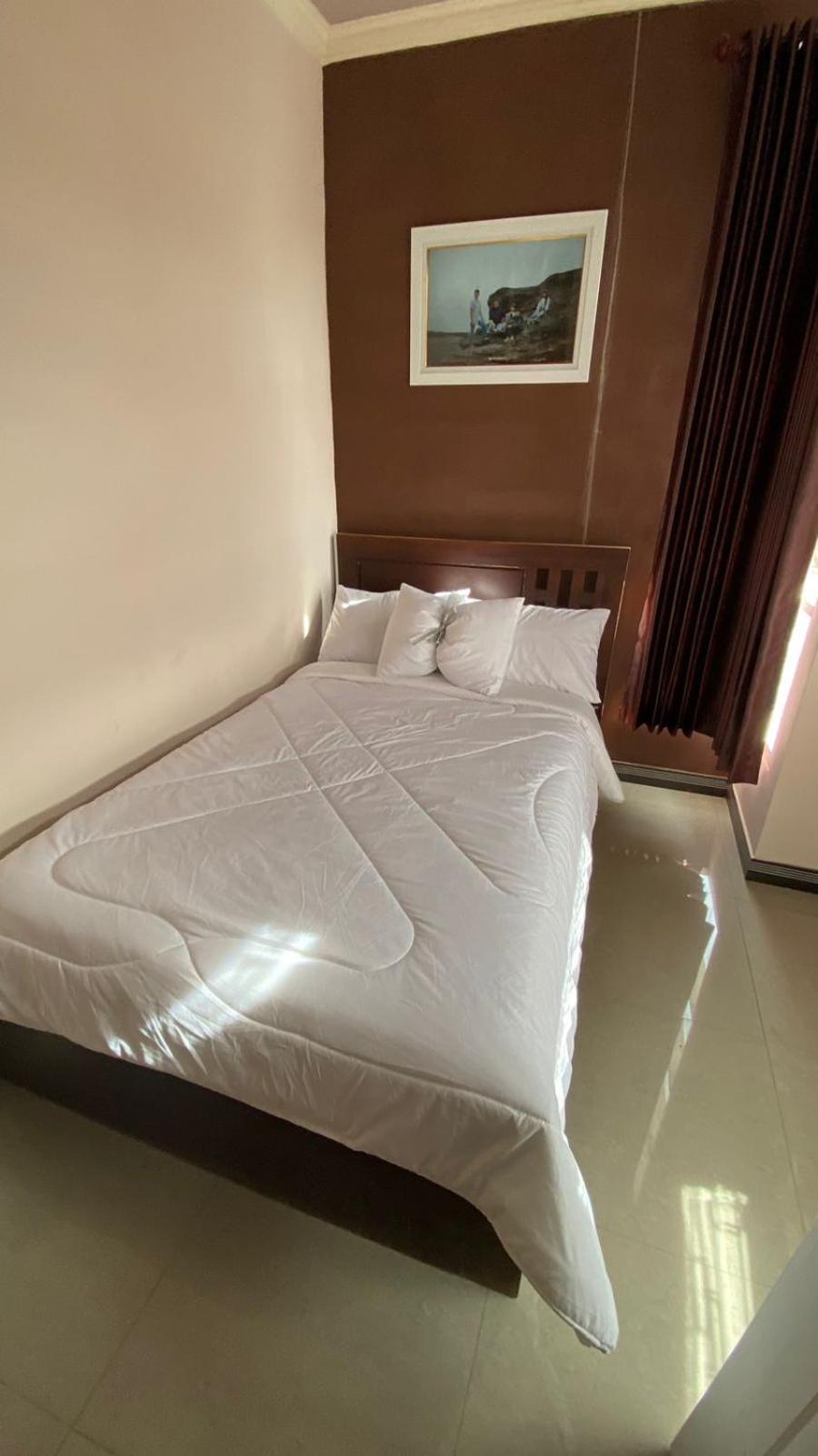 Gigafa Homestay Probolinggo Εξωτερικό φωτογραφία